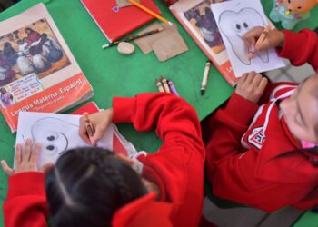EN SU RETORNO A LAS AULAS, ENTUSIASTAS ALUMNOS DE LA PRIMARIA PROFA. MARÍA BRAULIA GARCÍA MORALES RECIBIERON AL PROGRAMA CONTIGO EN TU ESCUELA