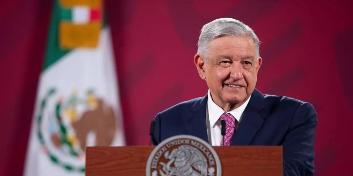 «Por fortuna salimos bien»: Regresa AMLO a la Mañanera