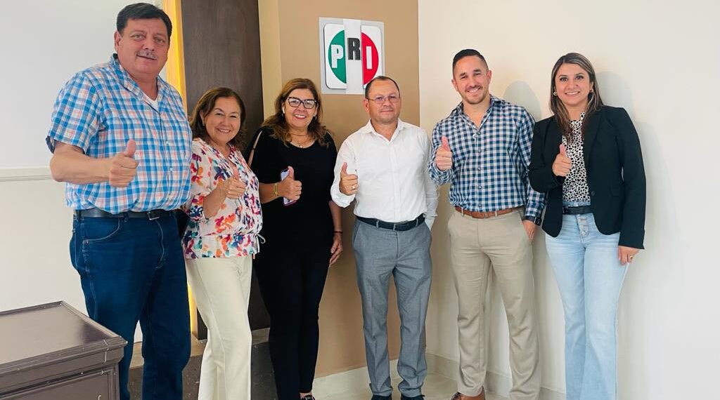 Regidor que llegó al Cabildo gracias a Menera deja Movimiento Independiente y se incorpora al PRI