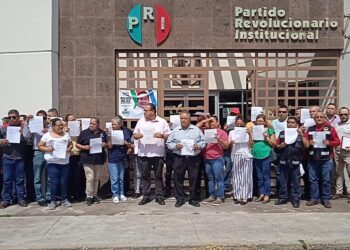 “Respetamos renuncias, PRI seguirá abriendo oportunidades”: Emmanuel Flores