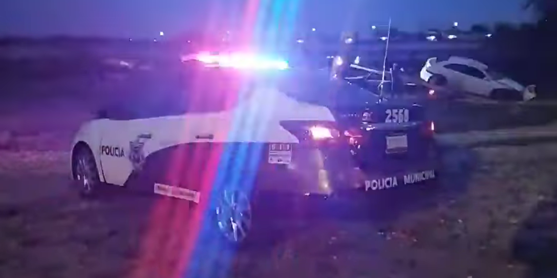 Fallece joven en volcadura sobre bulevar República