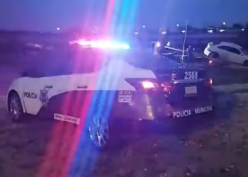 Fallece joven en volcadura sobre bulevar República