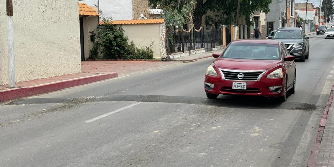 Cambian semáforo por bordos en entrada a Piedras Negras