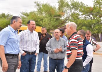 POR LA COMPETITIVIDAD QUE DARÁ A LA CIUDAD; SUPERVISA EL ALCALDE INICIO DE LOS TRABAJOS DE REHABILITACIÓN DEL PAVIMENTO EN LA AVENIDA JOSÉ ARANDA REYNEL.