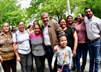 FELICITA Y RECONOCE MARS A LAS MADRES DE FAMILIA EN SU DÍA