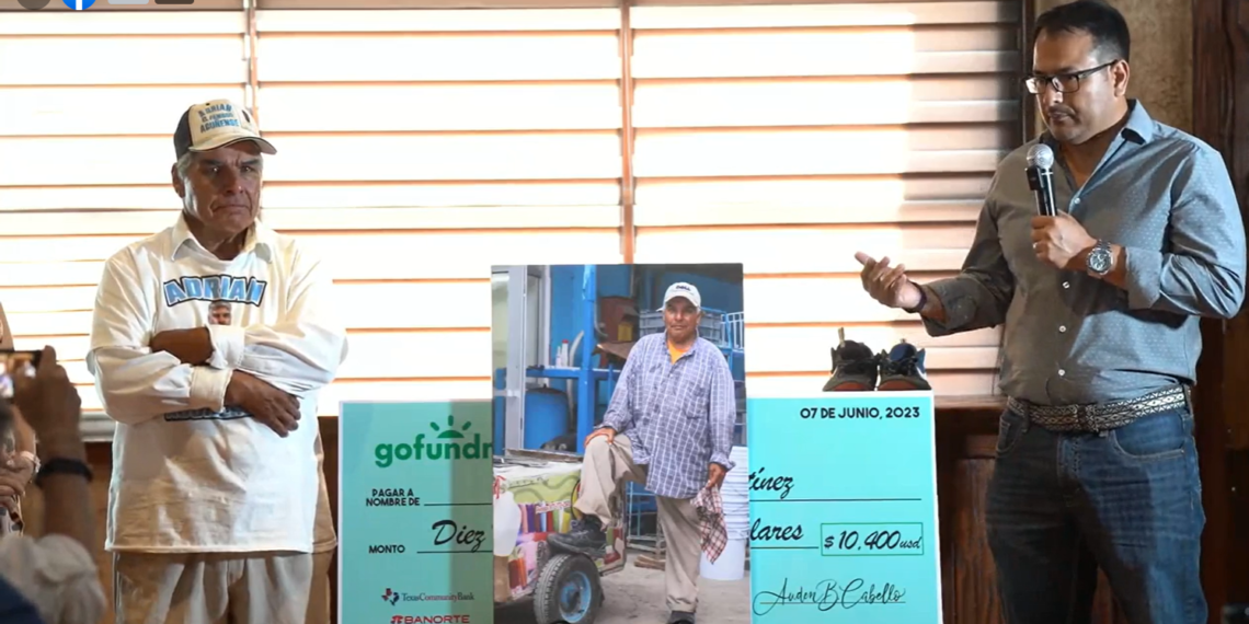 Se entregan 10 mil dlls y donativos recaudados a Adrián, el paletero viral de Acuña