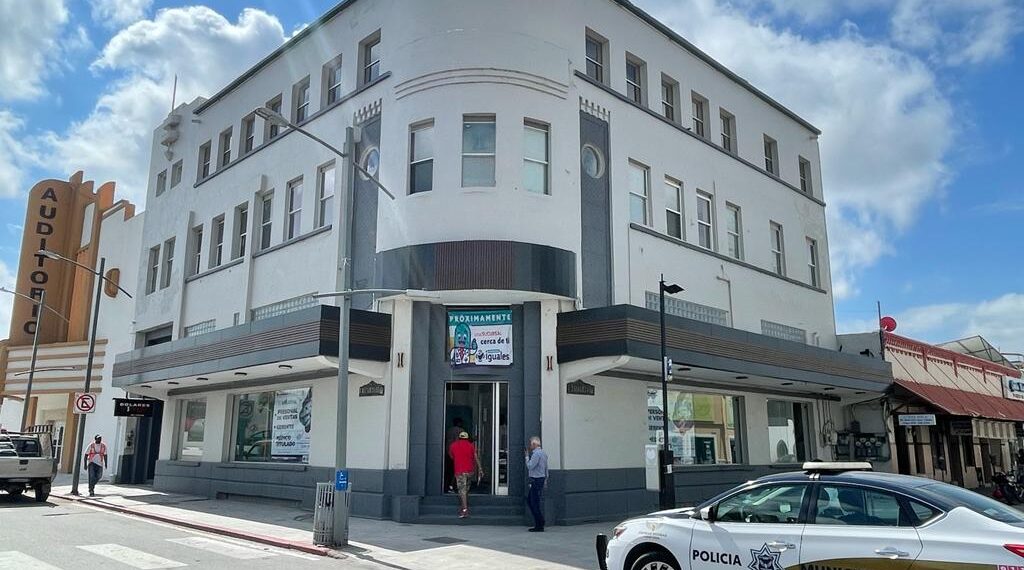 Reabrirá cómo farmacia histórico edificio de la calle Zaragoza