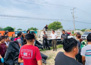 PRESIDENCIA MUNICIPAL DE ACUÑA Y COBAC UNIDOS EN LA LIMPIEZA DE ARROYOS
