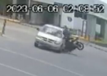 Fallece motociclista impactado en av Lázaro Cárdenas