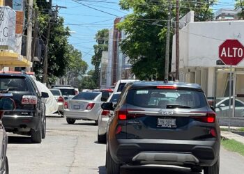 Crecen filas en Centro de PN al retirar semáforos de cruceros