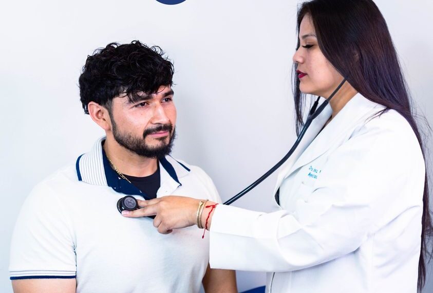 Destaca AVA Médica como clínica moderna en PN