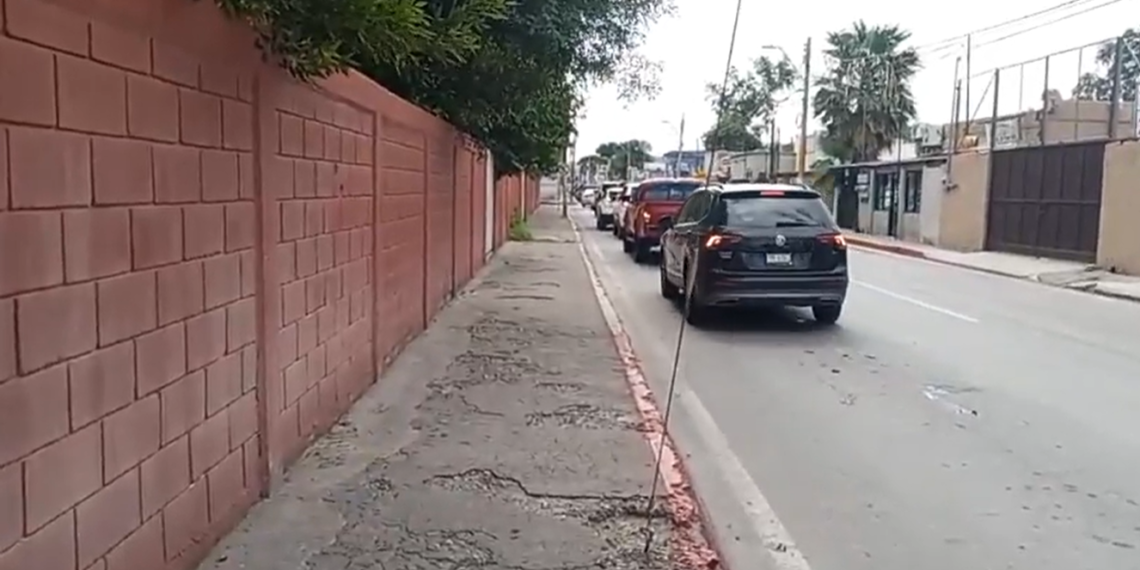 Continúan largas filas en cruce de PN a Eagle Pass