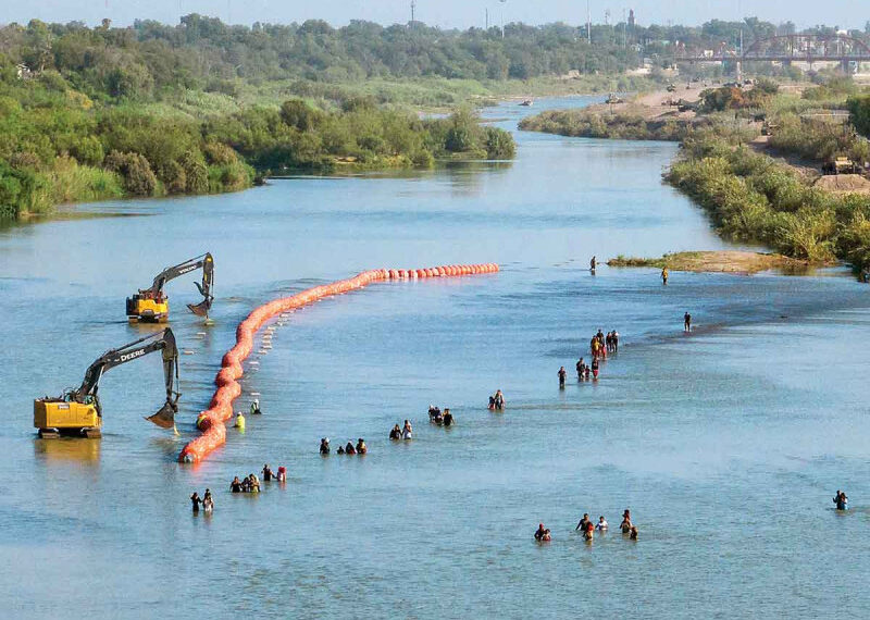 Postergan a este viernes audiencia decisiva sobre muro flotante entre Texas y Coahuila