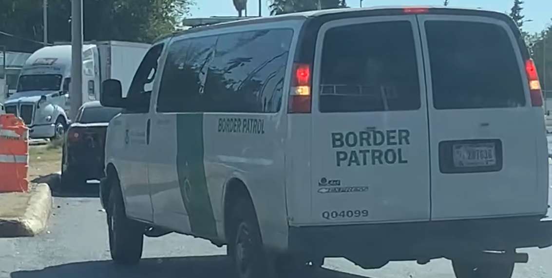 Patrulla de Border Patrol cruza indebidamente por Puente Internacional a PN
