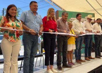 ENTREGA MARS OBRAS POR 47.6 MDP EN LA REGIÓN CARBONÍFERA