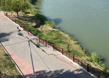 Colapsa andador de Paseo del Río