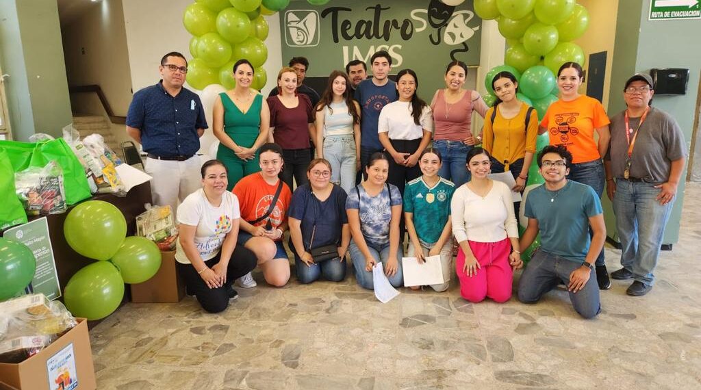 Por cuarto año consecutivo la reconocida geriatra, Ale Gutiérrez, celebró la entrega de despensas para adultos mayores en necesidad.
