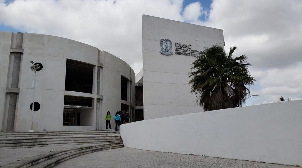 Acusan a docente de medicina por presunta agresión