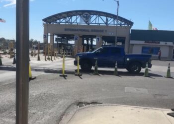 Teme Eagle Pass afectaciones graves por cierre de Puente Internacional Uno