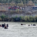 Eagle Pass autoriza nuevamente a polícias estatales arrestar migrantes en el Shelby Park