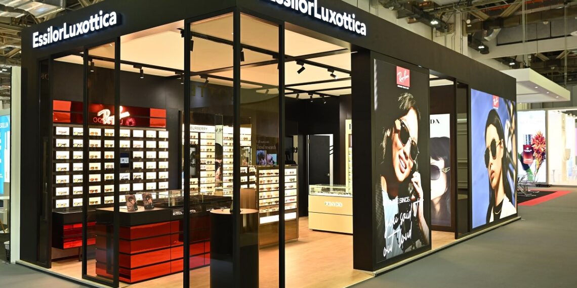 Óptica Krystal presente en “EssilorLuxottica Showroom”