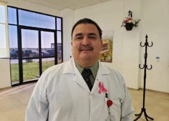 Honor a quien honor merece: Nombrarán Dr Juan David Mtz Auditorio de Ciencias de la Salud