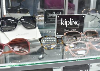Óptica Krystal inaugura sucursal en Nava