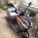 Roban motocicleta frente a la Presidencia Municipal de PN