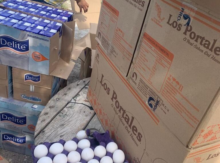 Habitantes de Nava denuncian entrega de huevos podridos