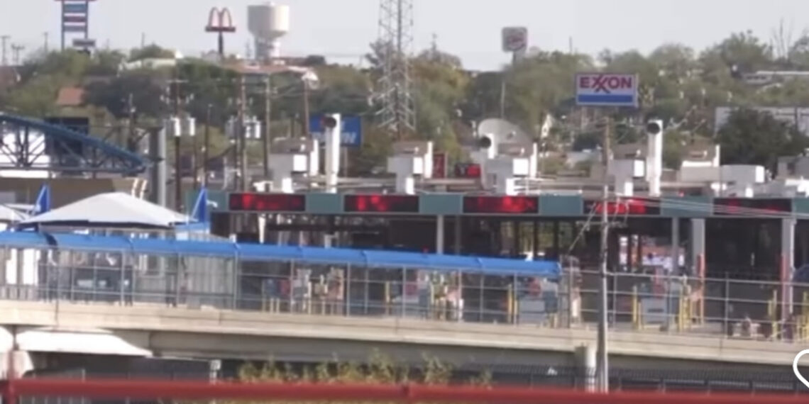 Cumple un mes cerrado Puente 1 Piedras Negras-Eagle Pass por crisis migrante