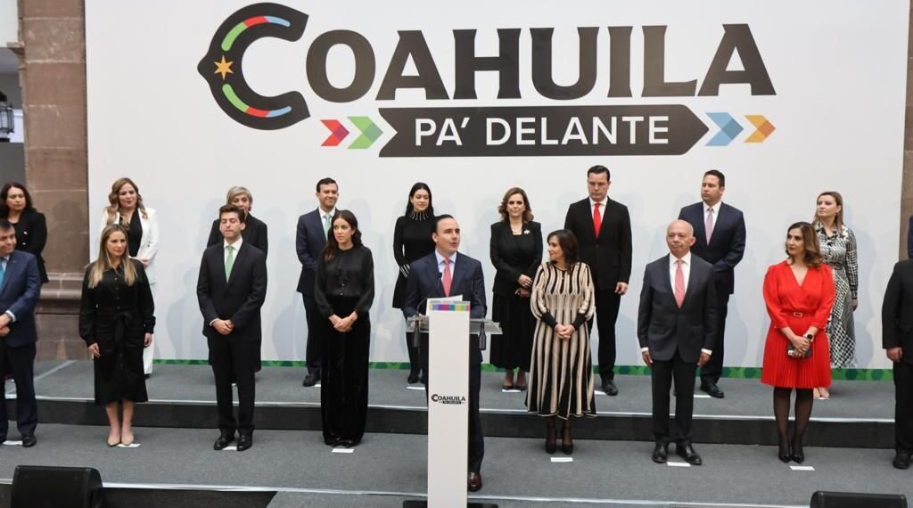 Inicia Manolo a integrar su equipo de trabajo