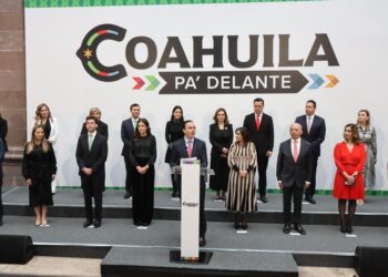 Inicia Manolo a integrar su equipo de trabajo