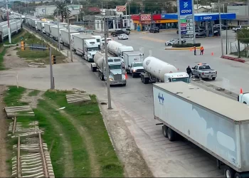 RETIRA TEXAS INSPECCIONES A TRAILERS EN LA FRONTERA CON COAHUILA
