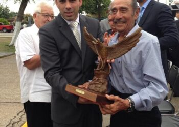 Dan el último adiós al gran autor Carlos Coral