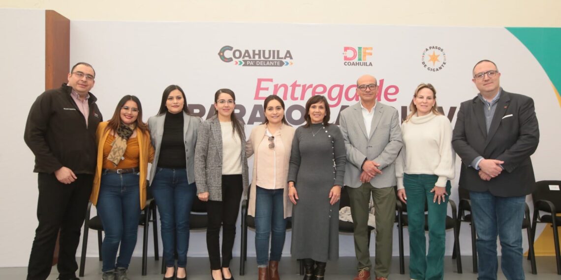 TRABAJA EN EQUIPO DIF COAHUILA CON SOCIEDAD CIVIL Y EMPRESARIOS
