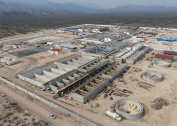 Inicia entrega de agua saludable en La Laguna, tras décadas de desabasto