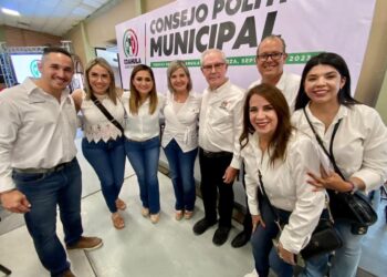 Asegura dirigente de PRI Coahuila que sus candidatos son «puro peso completo»