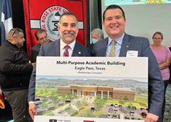 Prevé Eagle Pass donación de terreno para construir universidad