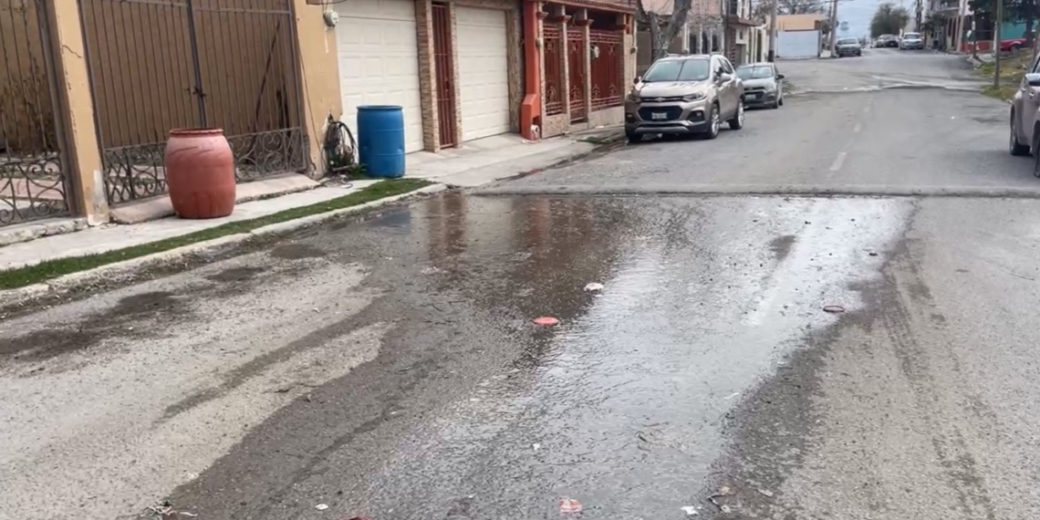Vecinos de Los Montes no pueden usar baños por drenaje colapsado y SIMAS pide esperar