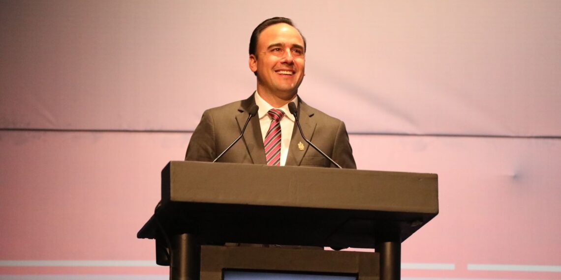 REITERAMOS EL COMPROMISO DE HACER VALER LOS PRINCIPIOS DE NUESTRA CONSTITUCIÓN: MANOLO