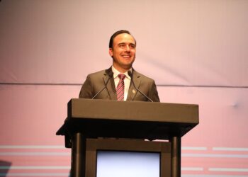 REITERAMOS EL COMPROMISO DE HACER VALER LOS PRINCIPIOS DE NUESTRA CONSTITUCIÓN: MANOLO