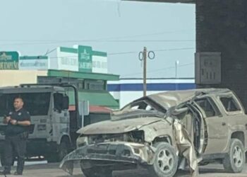 Vehículo del Mpio para prevenir choques distrae a conductores y provoca más accidentes