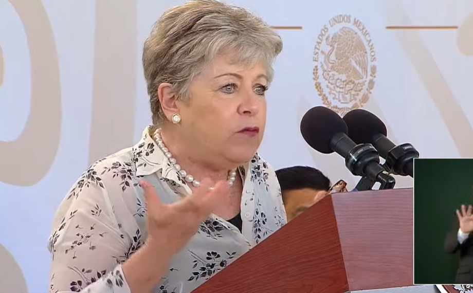 Presenta México documento contra ley SB4 de Texas