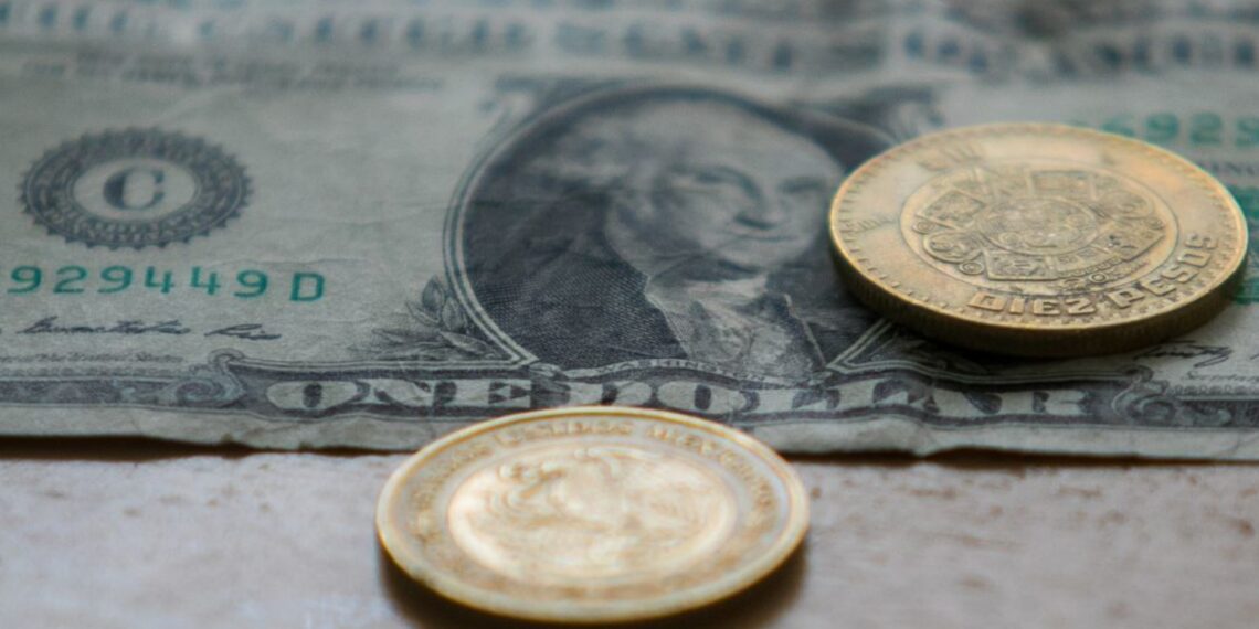 Peso mexicano se cotiza en su mejor nivel desde 2015
