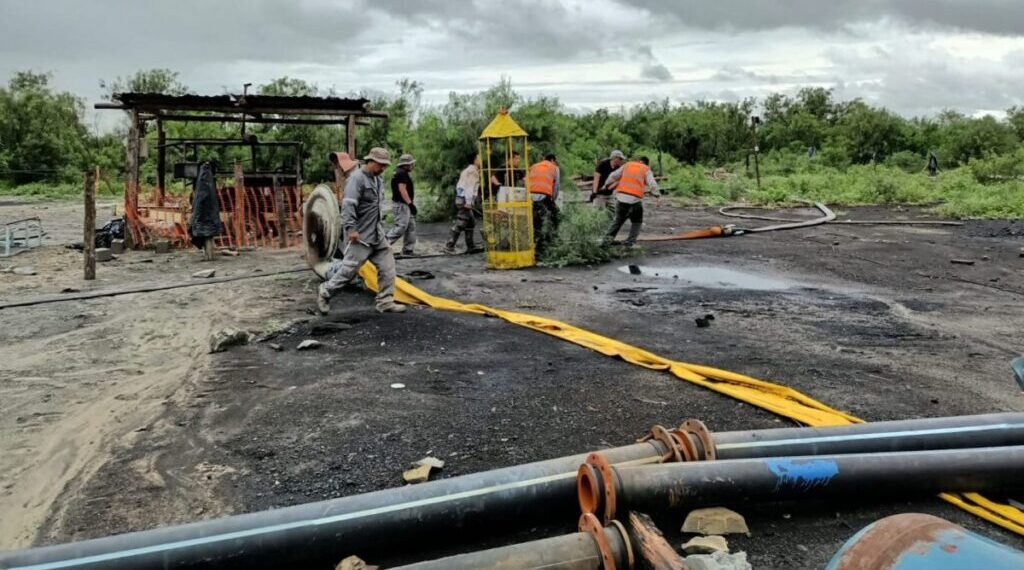 Identifican restos de 4 mineros de los 10 atrapados en mina “El Pinabete”