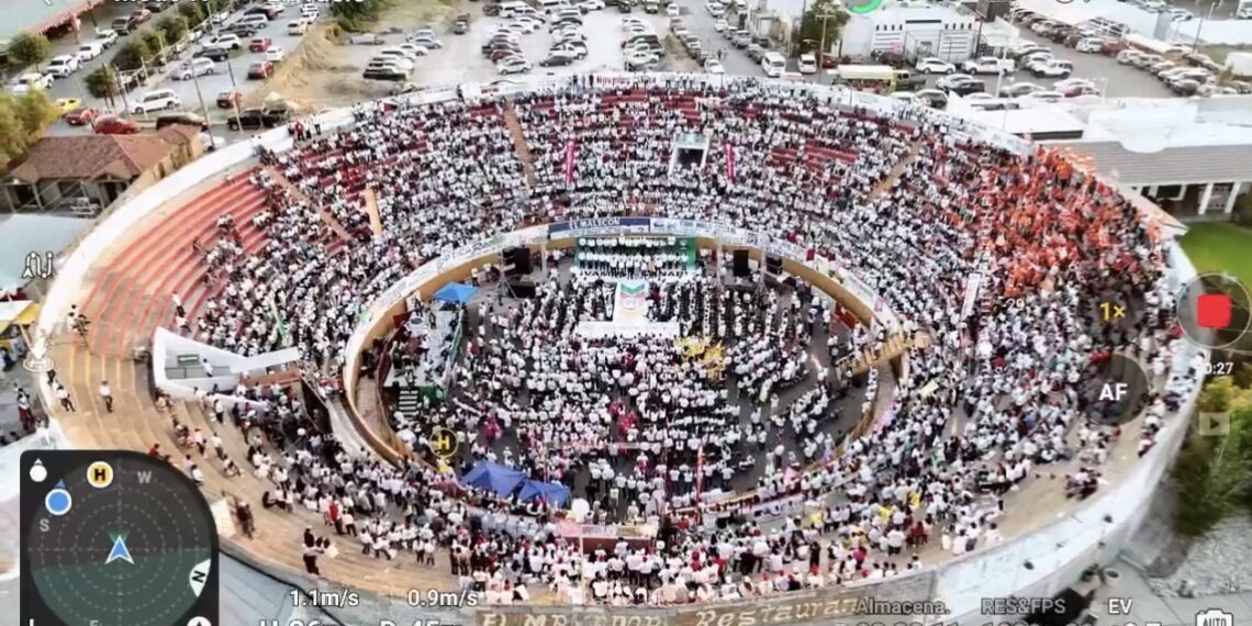 Cierra campaña Norma Treviño con corte de agua en media ciudad y sin llenar Plaza de Toros