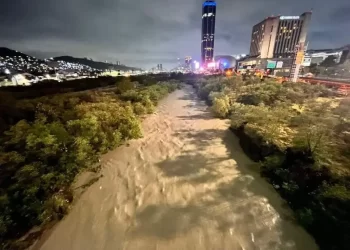 Cuatro fallecidos por lluvias torrenciales en Nuevo León