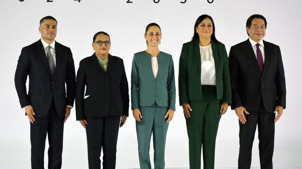 Rosa Icela, Ariadna Montiel, Harfuch y Mario Delgado, confirmados en equipo de Sheinbaum