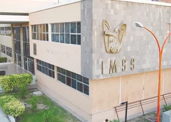 No hay oftalmólogo en el IMSS de PN desde hace 8 meses