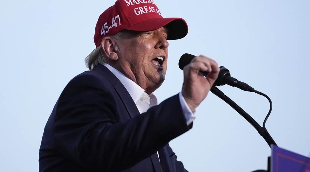 Tras atentado, Trump se convierte oficialmente en candidato presidencial del partido Republicano